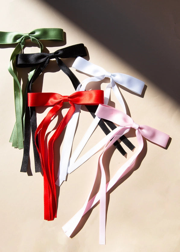 The Girlie Bow