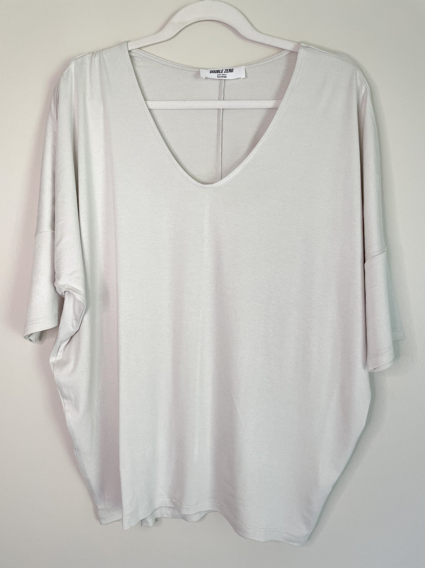 V Neck 3/4 Dolman Sleeve Top