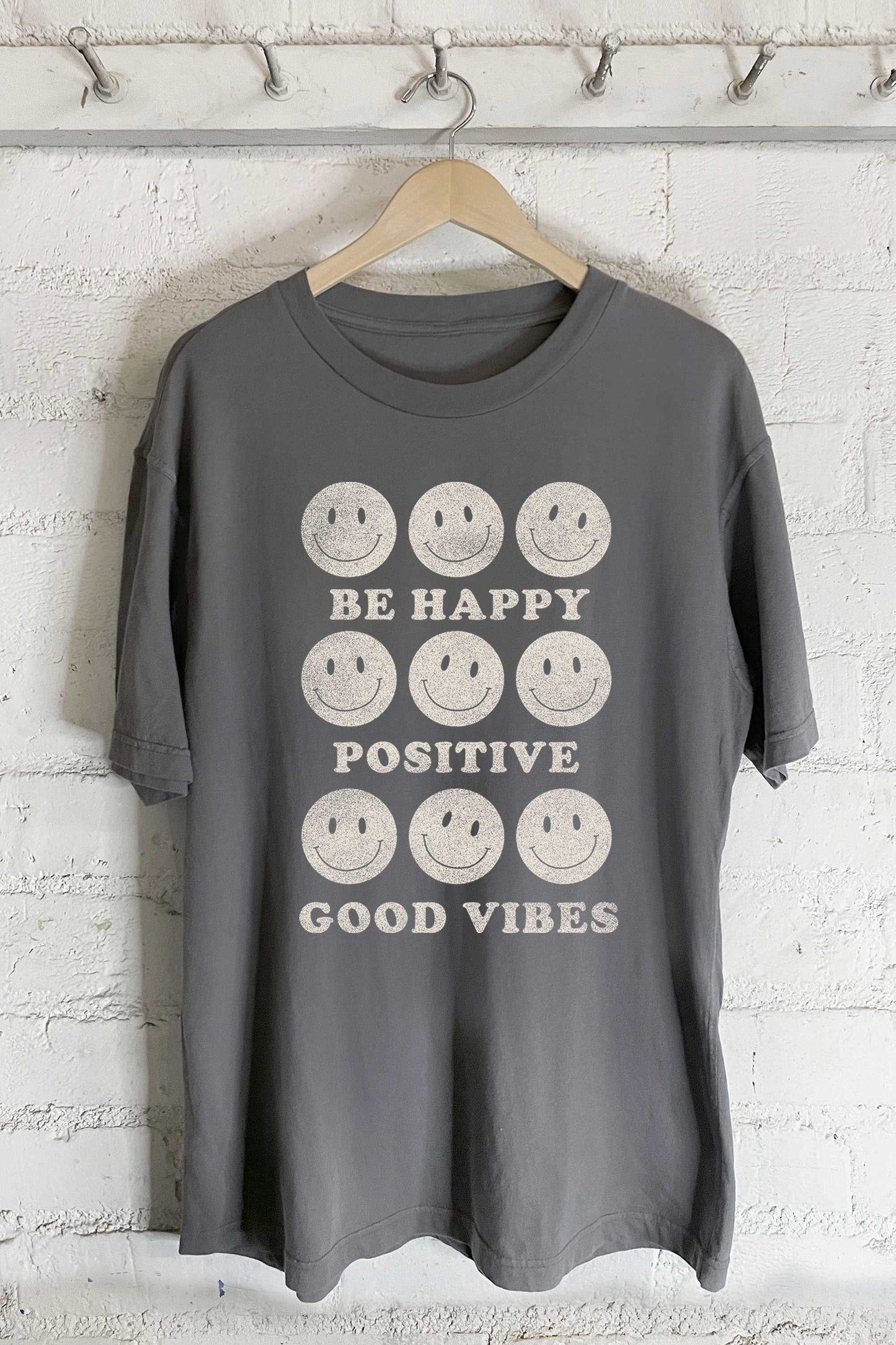 Be Happy Graphic Tee