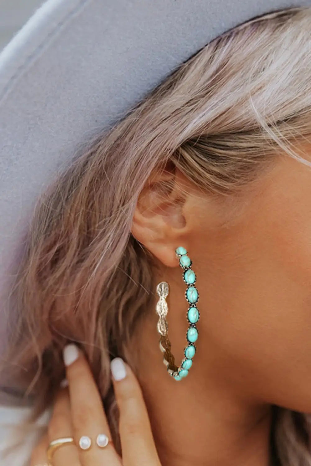 Shania Hoop Earring